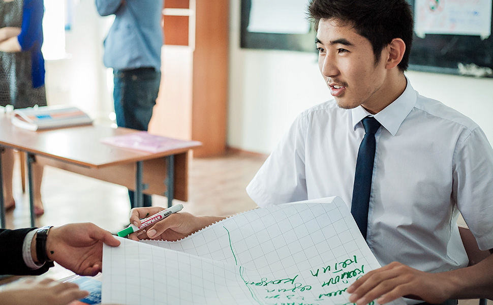 2 Ways Life Skills Training Meets Global Workforce Needs Hero Image