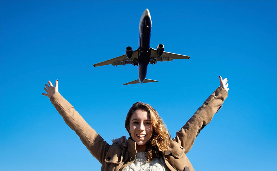 Poised for Take-Off: Mexican Youth Prepare for Aerospace Careers Hero Image