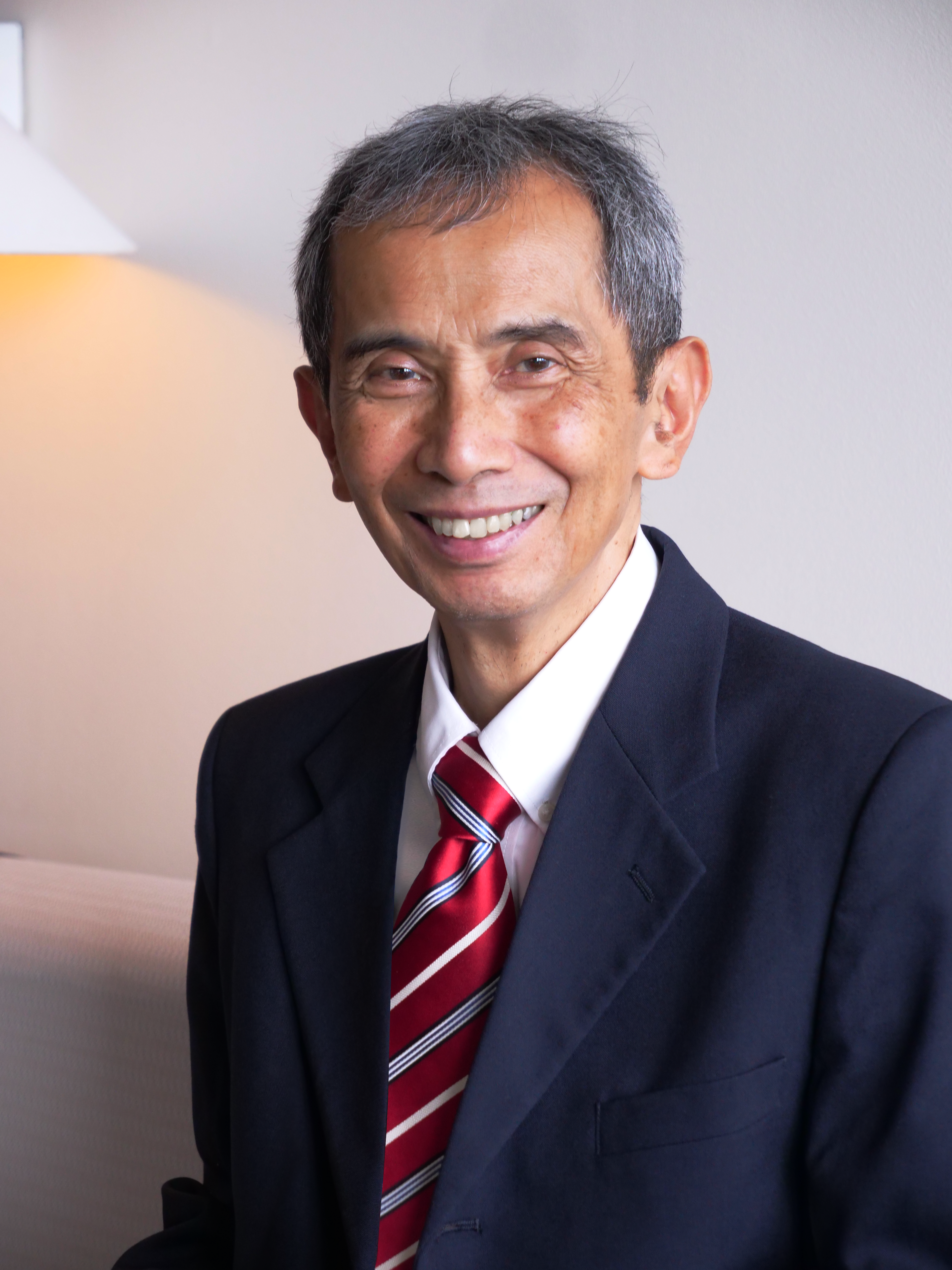 Emmanuel Jimenez Headshot