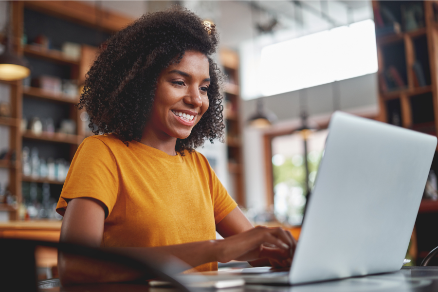 Young Woman using a laptop