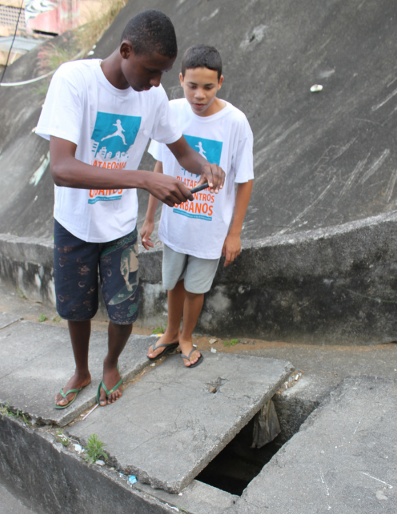 Students document a dangerous gap