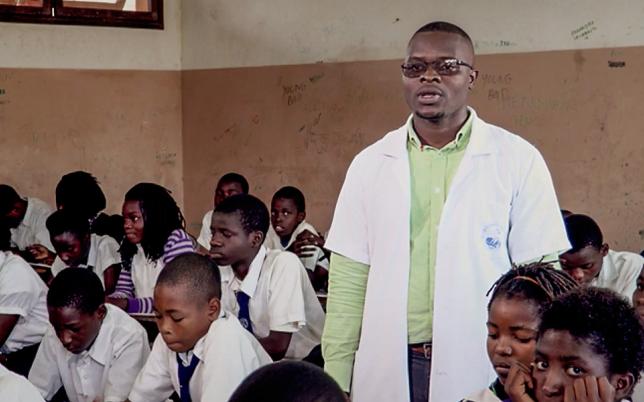 Life Skills Open Doors to New Ways of Teaching in Mozambique Hero Image