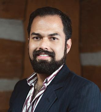 Alejandro Mayoral Baños Hero Image